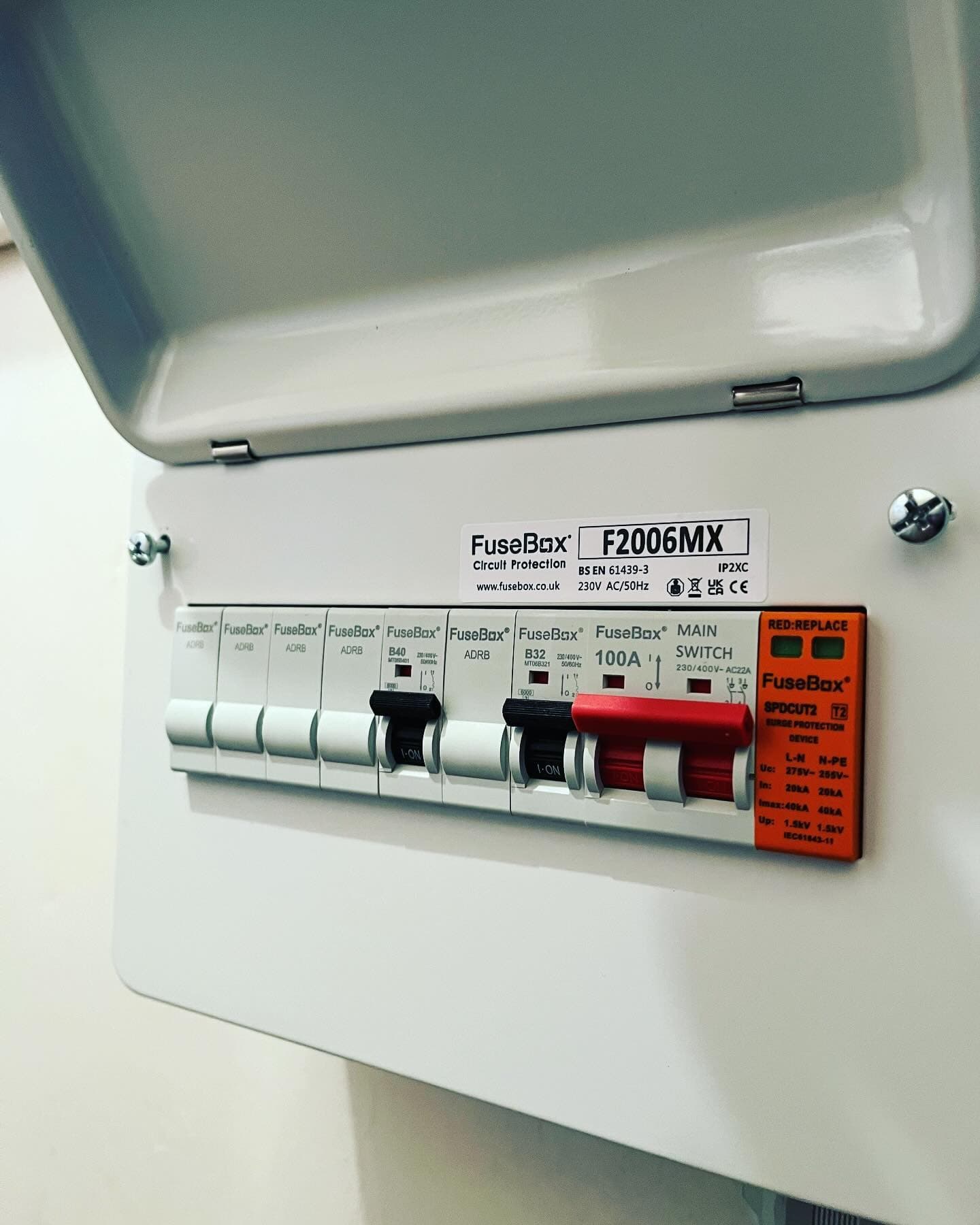 Professional Reactive & Emergency Electrical Across Crawley