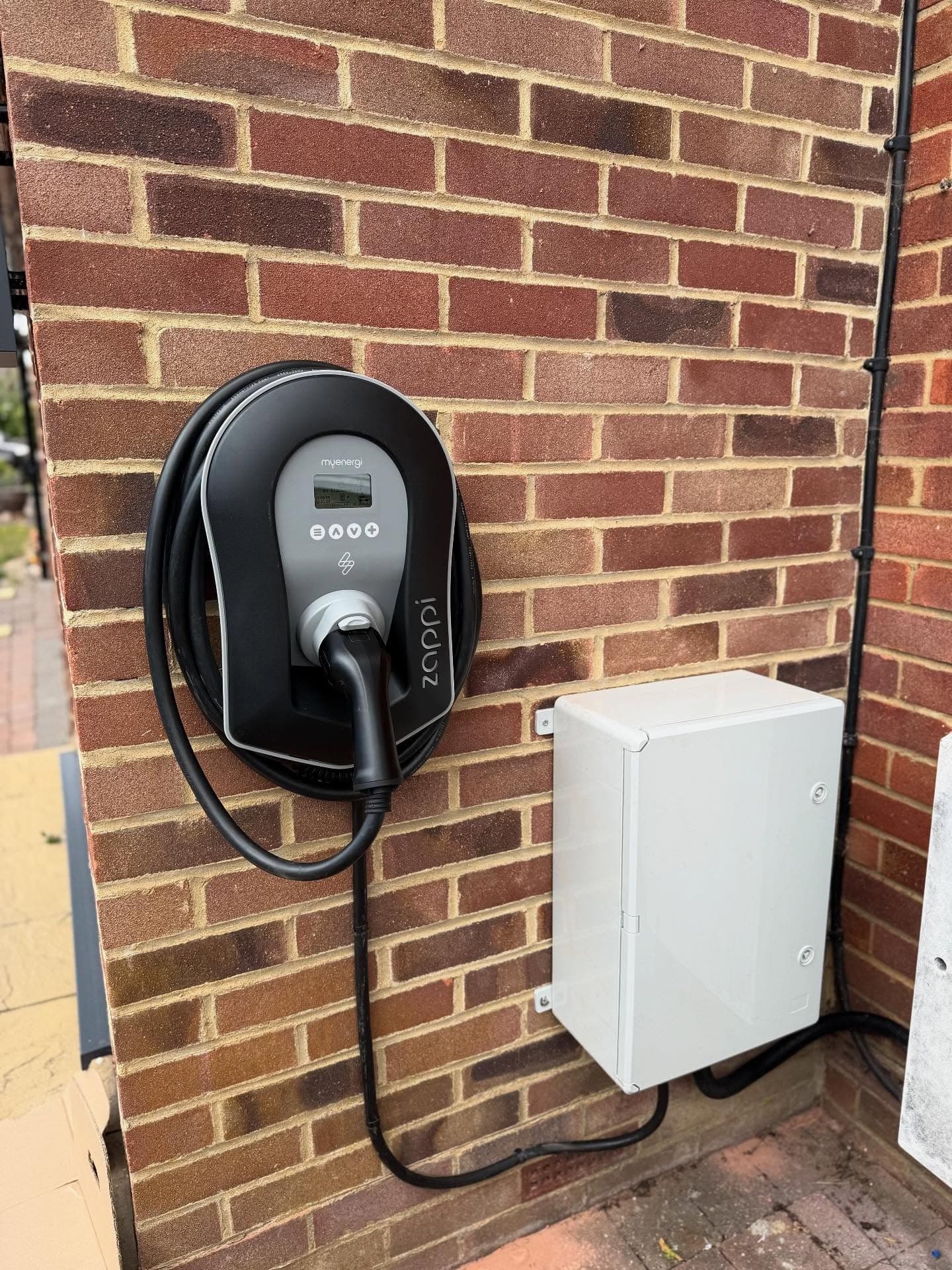 Looking for an Electrician in Horsham?